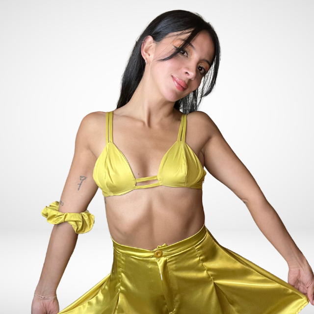 Delight Delight Top by VIVRE'